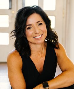 C-2021Alisa0025-Edit